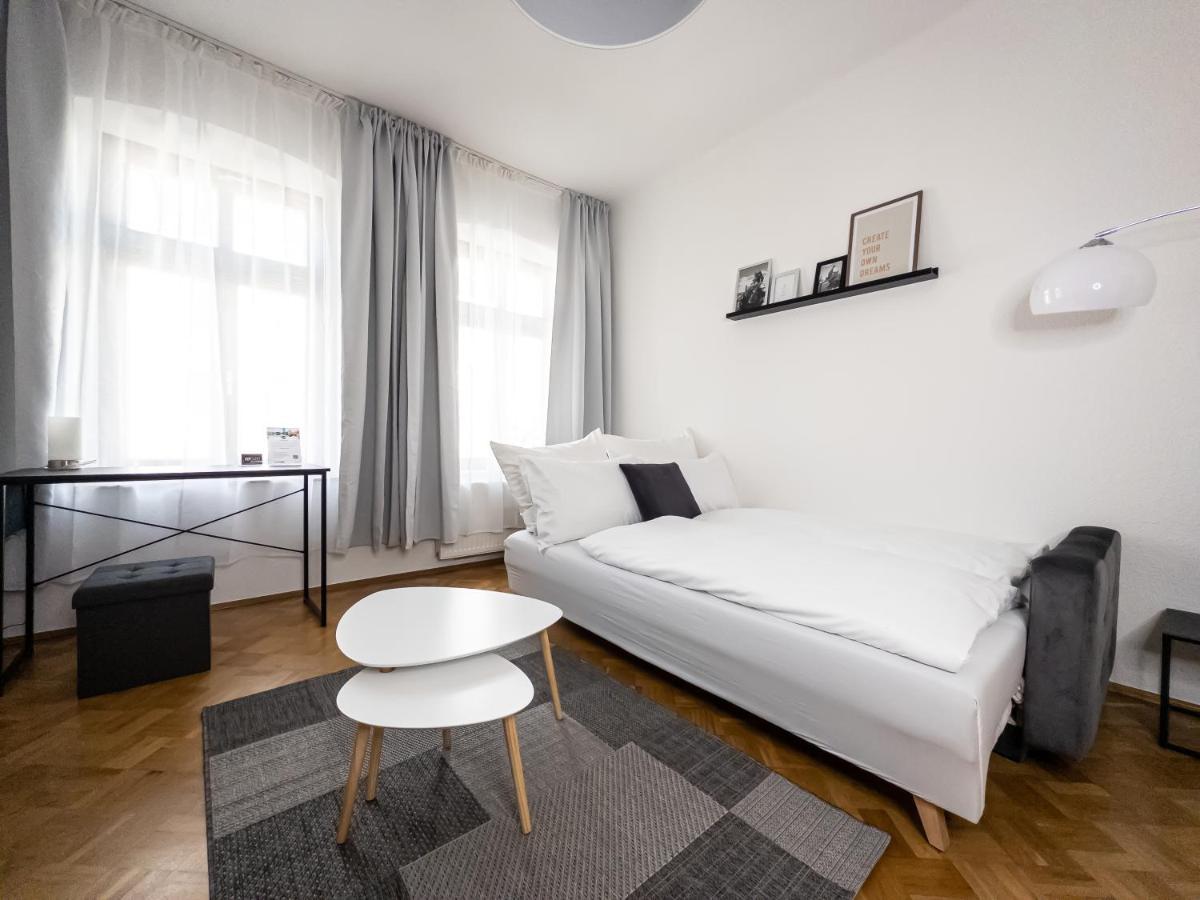 Moderne 3Zimmer Wohnung Mit Netflix Und Balkon Leipzig Luaran gambar
